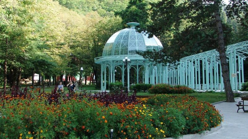 Gamsakhurdia Street Borjomi Exterior photo